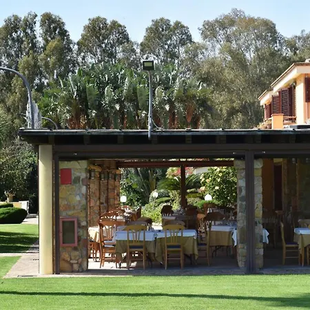 Hotell Le Anfore Villasimius