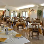 Le Anfore מלון וילסימיוס