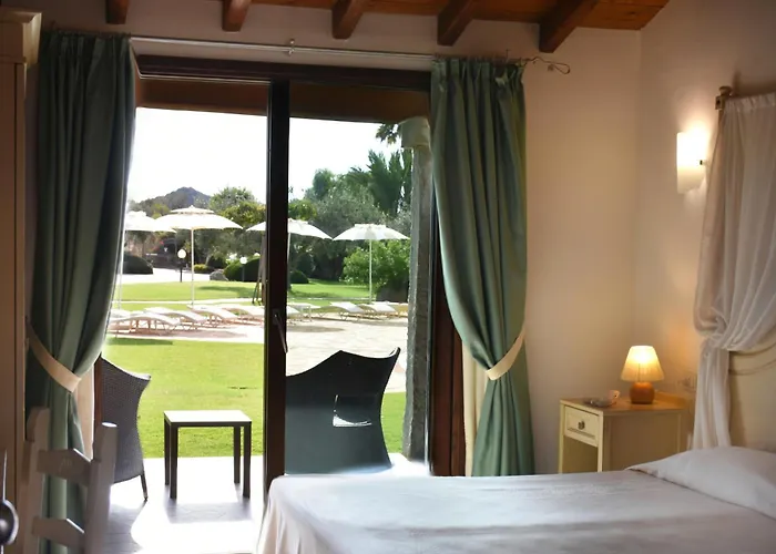 Le Anfore Otel Villasimius