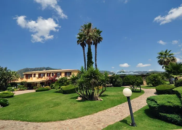 乐安福尔酒店 酒店 3*